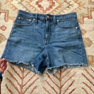 Madewell Denim High rise short size 28